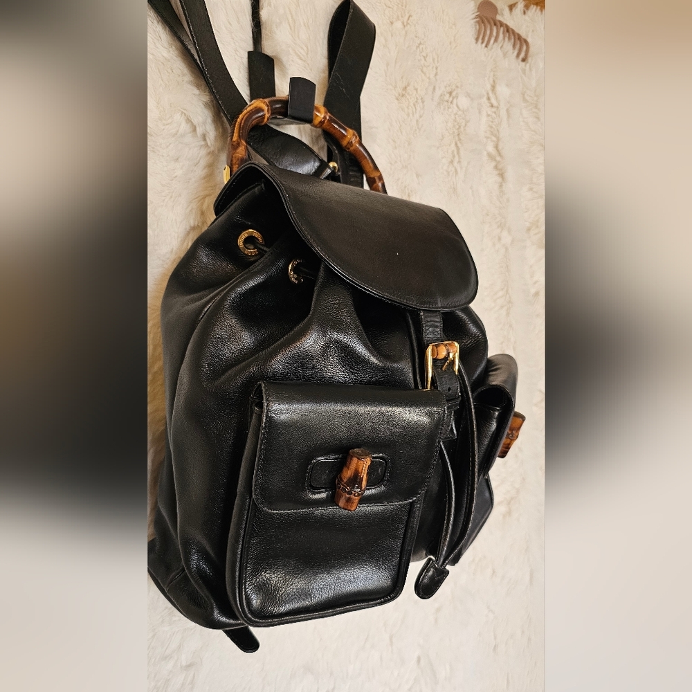 Gucci Black Leather Backpack with Bamboo Accents - Picture 3 of 15